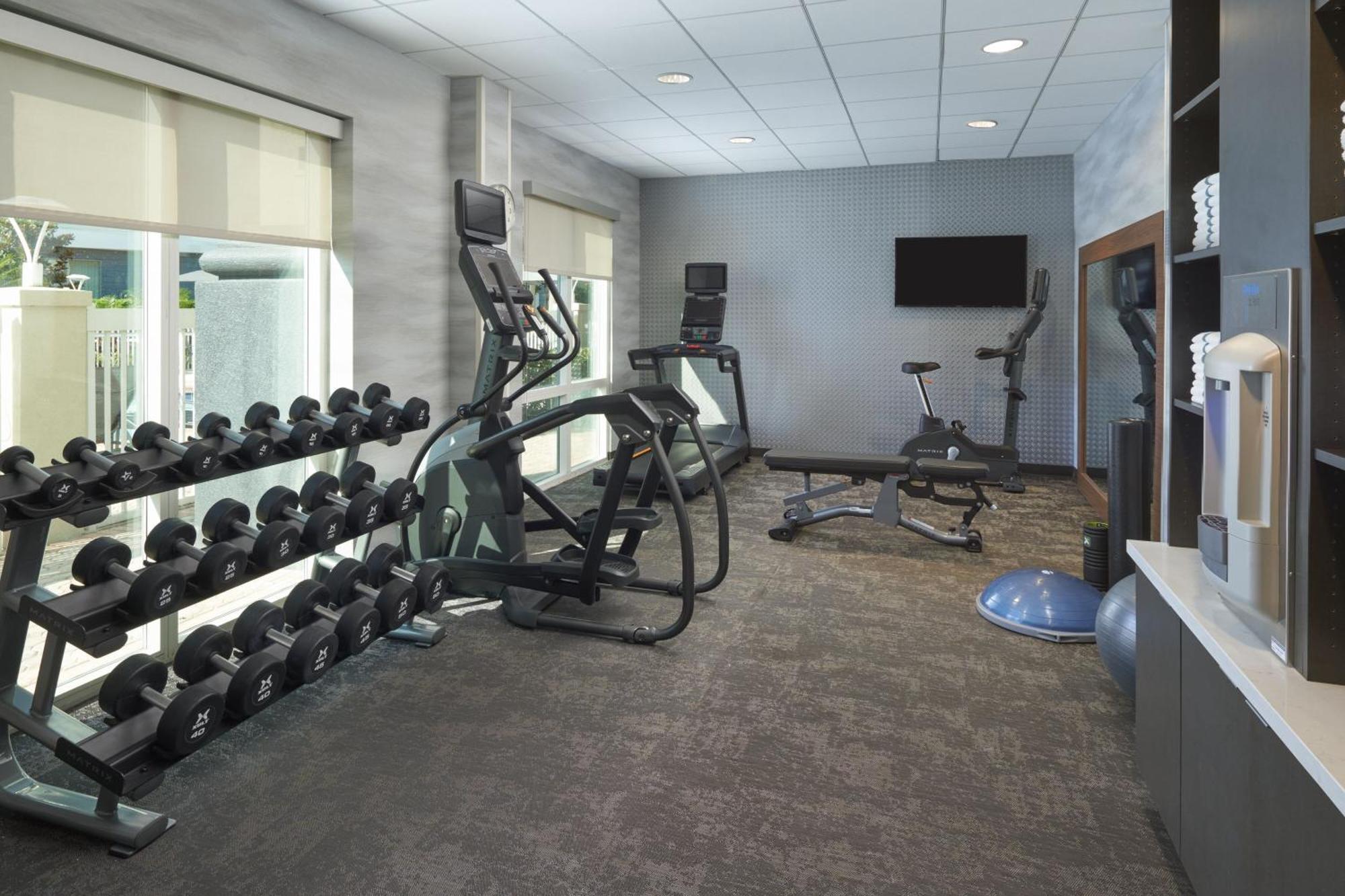 Fairfield Inn & Suites By Marriott Orlando International Drive/Convention Center Williamsburg Bagian luar foto