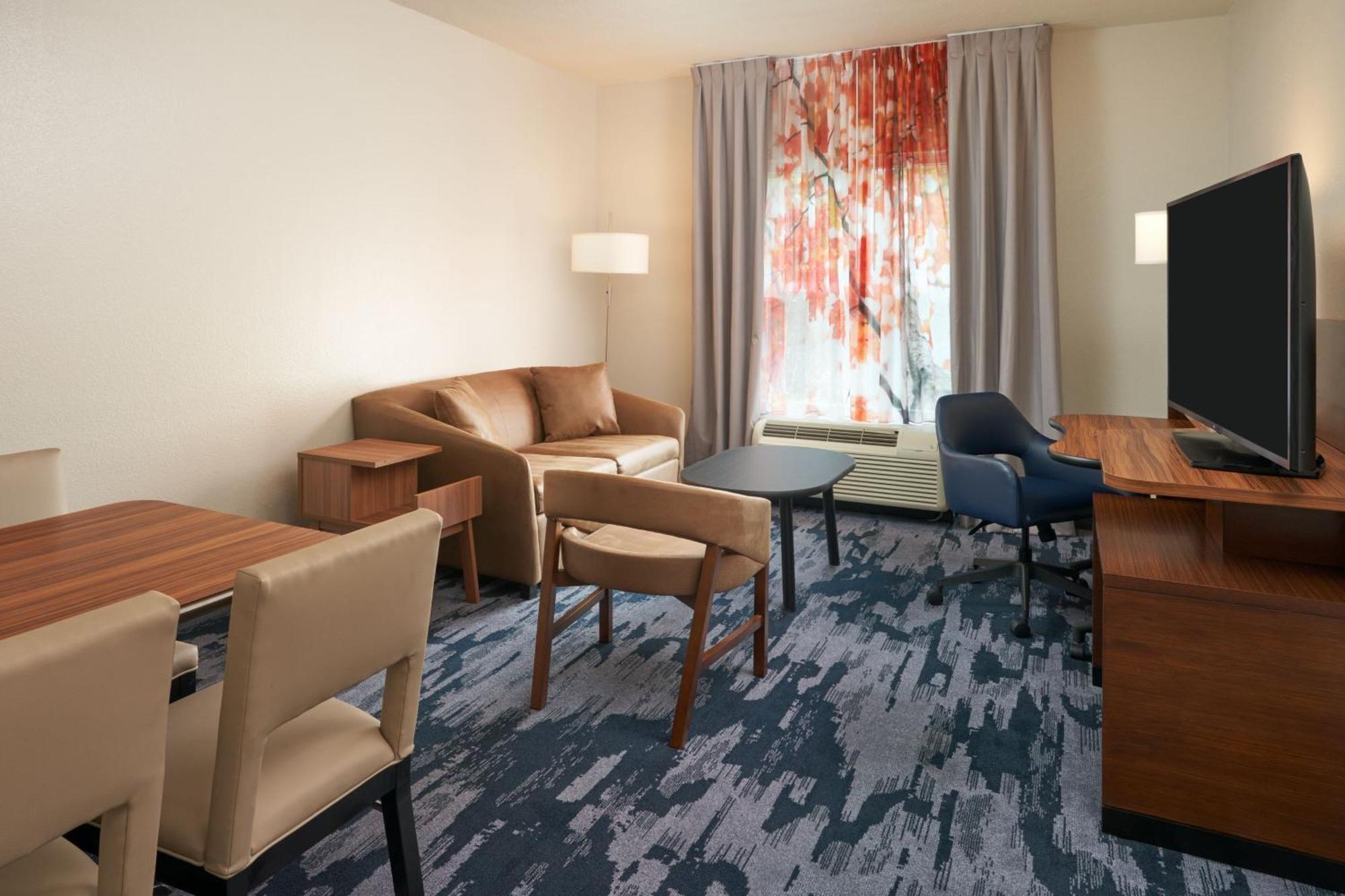 Fairfield Inn & Suites By Marriott Orlando International Drive/Convention Center Williamsburg Bagian luar foto