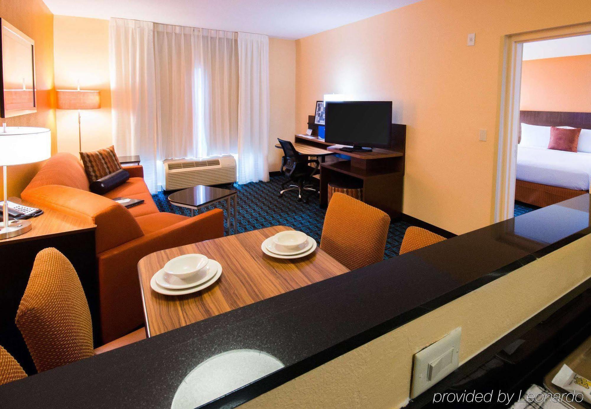 Fairfield Inn & Suites By Marriott Orlando International Drive/Convention Center Williamsburg Bagian luar foto